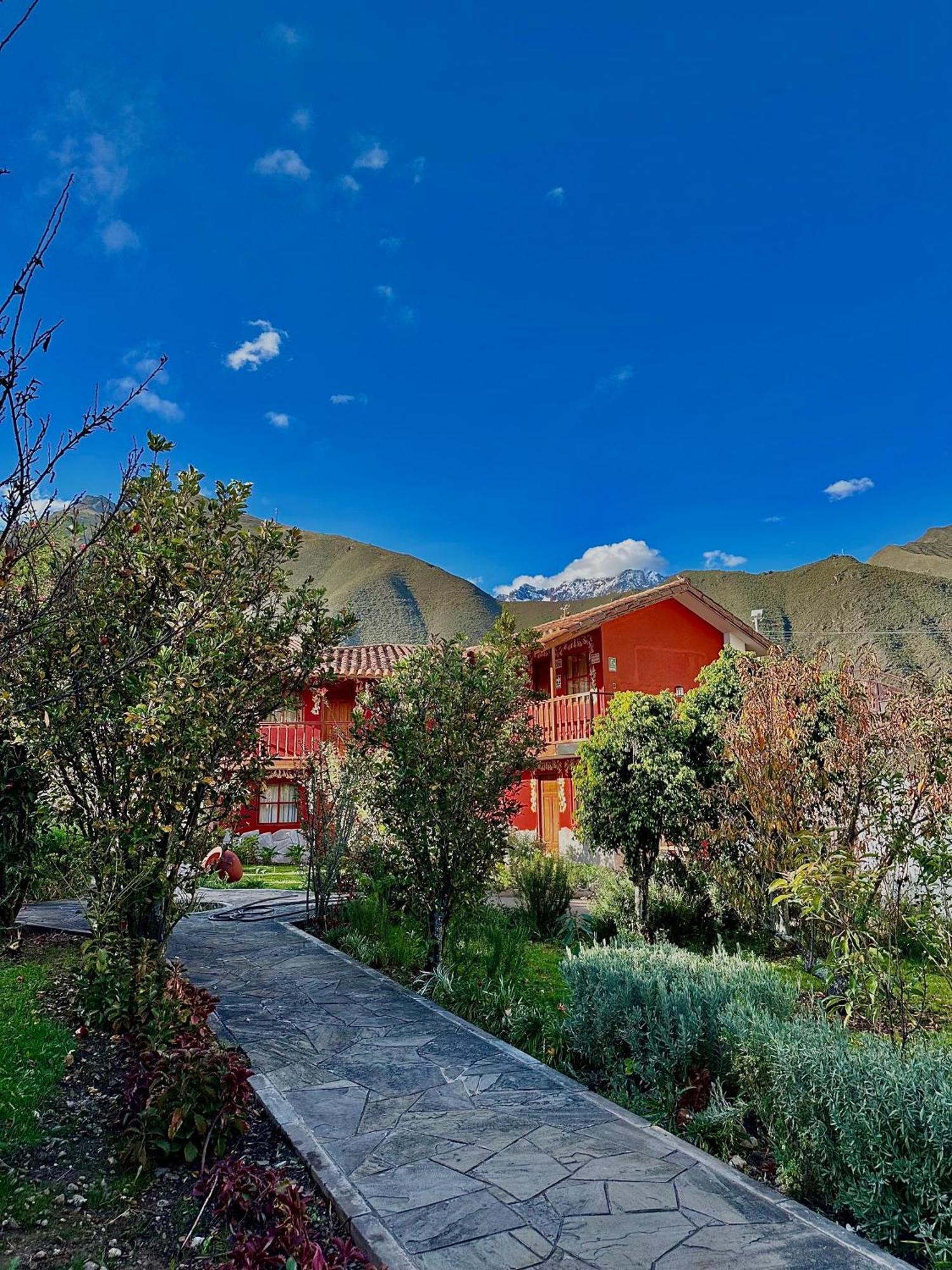 Hotel Mabey Urubamba Exterior photo